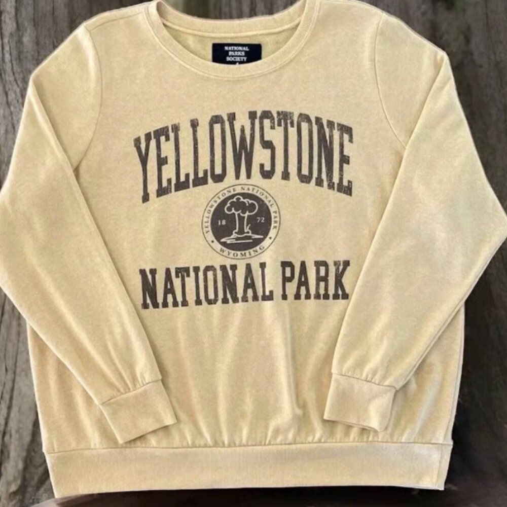 TORRID SWEATSHIRT COZY FLEECE YELLOWSTONE NATIONAL PARK Plus Size: 2